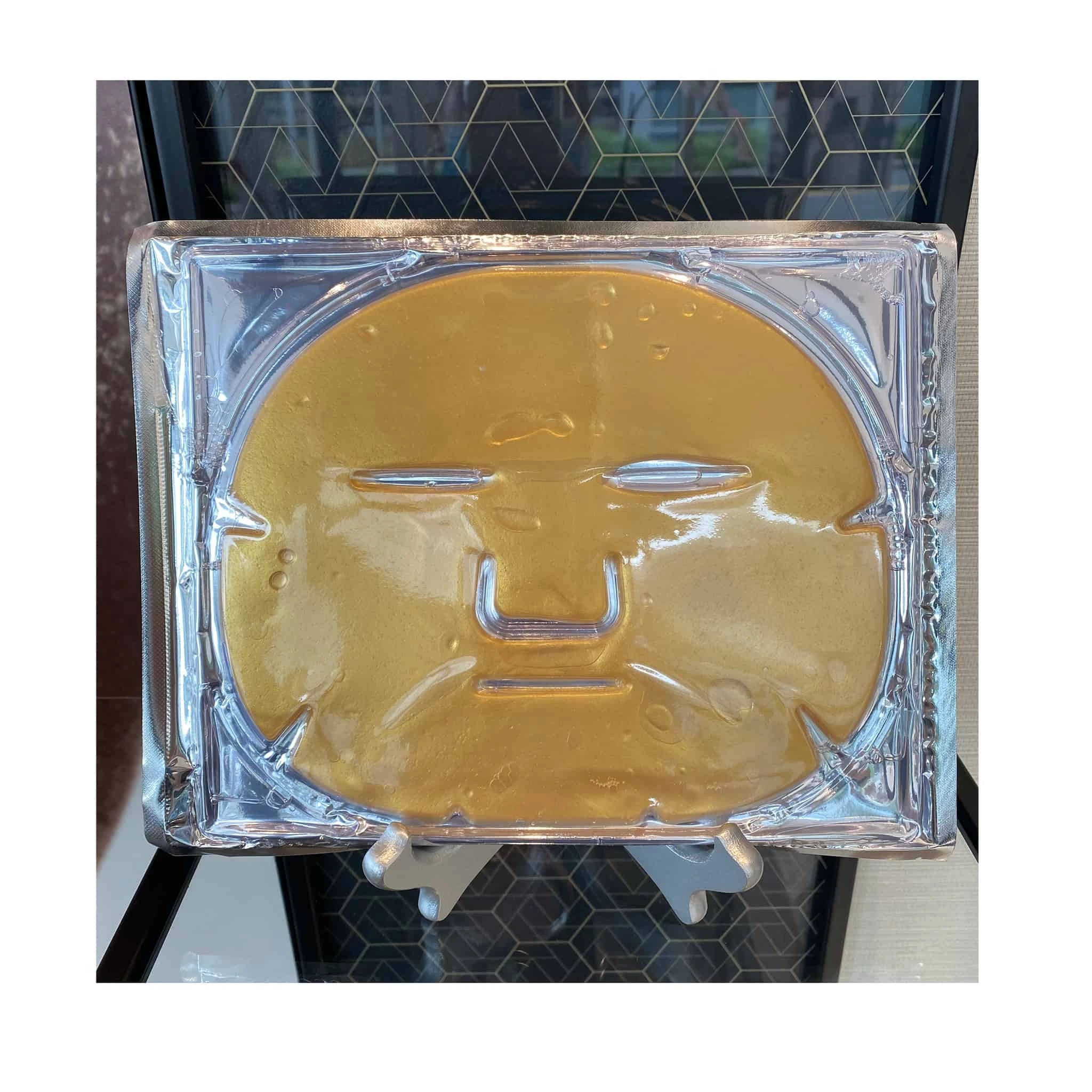 5.0-Shop-Gold-Masque-with-Caffeine