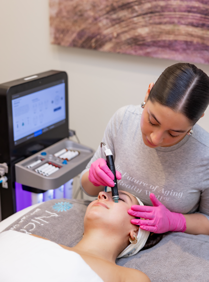 Customized Facial with Shelby Compolattaro, LMA